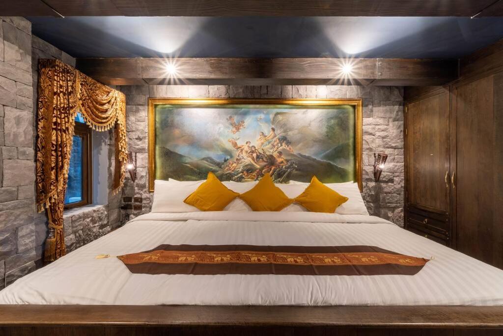 The Castle Pratumnak Hill Pattaya 6 Bedroom photo 2