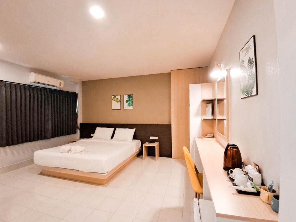 The Beginning Hotel photo 2