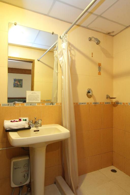 Silom Avenue Inn photo 3