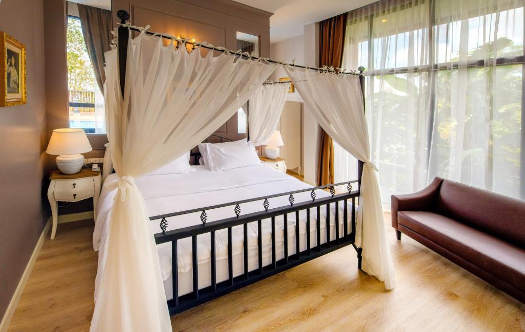 The Farm House Hotel Ranong photo 2