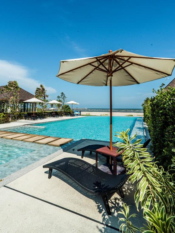 Triple Tree Beach Resort photo 2