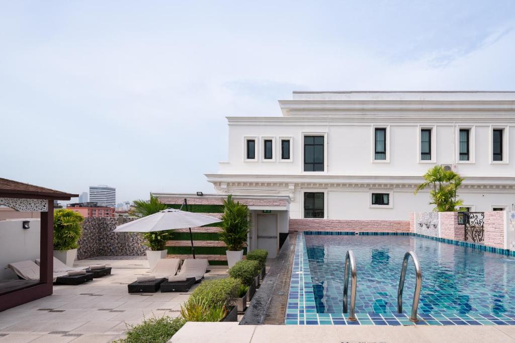 Aspira Hana Executive Suite Thonglor photo 3