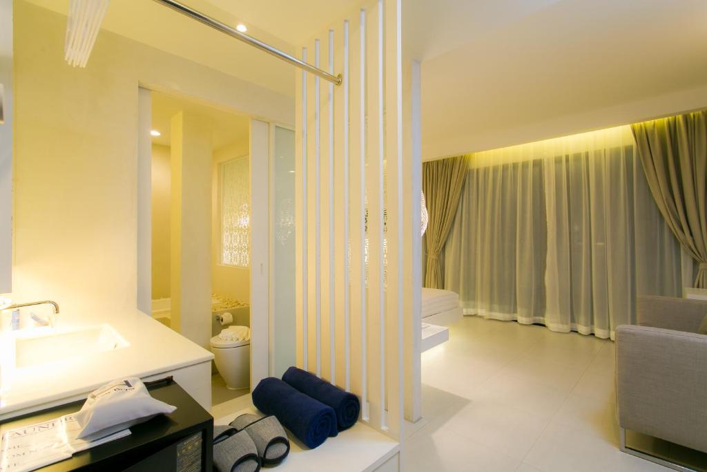 The House Patong photo 3