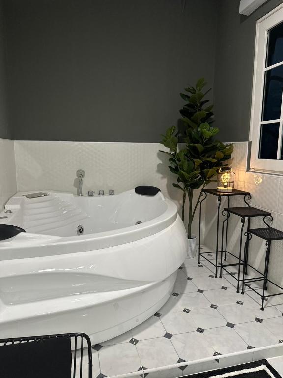The one CozyHome photo 3