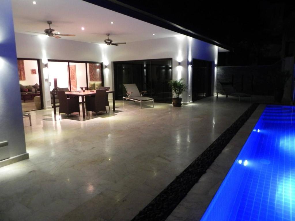 Secluded Villa with Private Pool and Breathtaking Sea Views photo 3