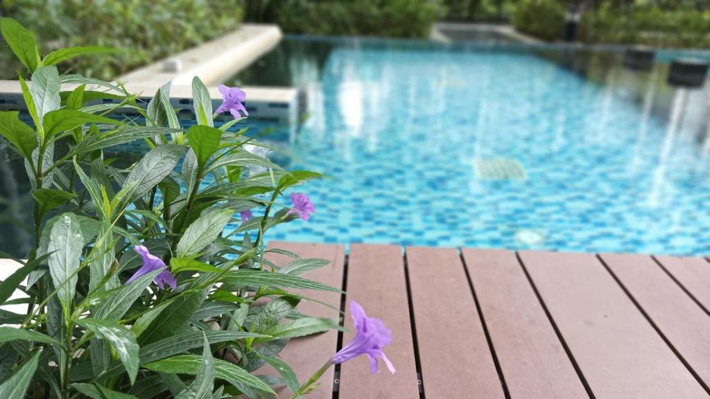 Rooms hua hin nearby the beach too — photo 1