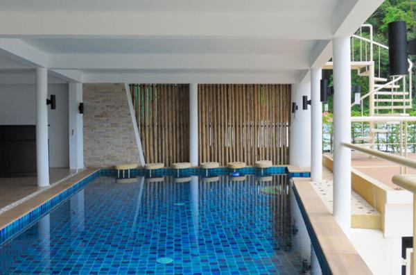 Surin villa photo 3