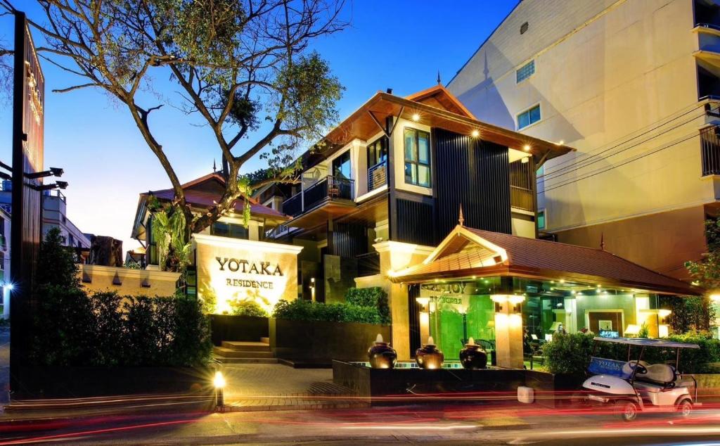 Yotaka Bangkok Hotel — photo 1