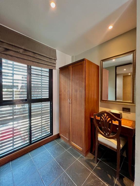 Yotaka Bangkok Hotel photo 3