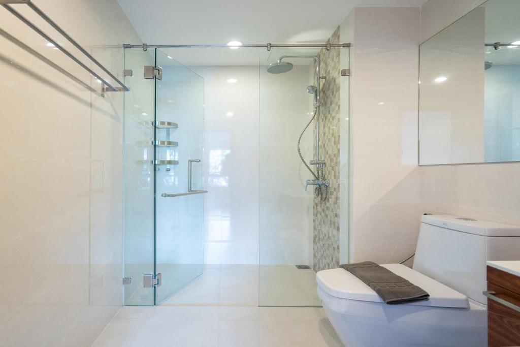 The Title Rawai West Wing Pool View Suite photo 3
