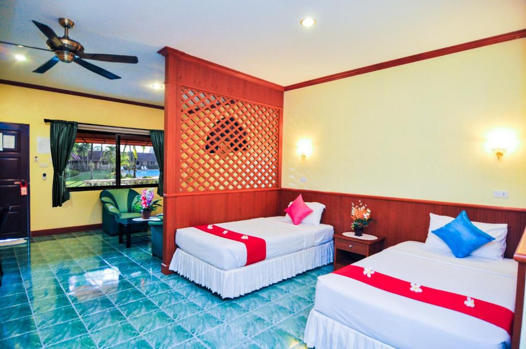 The Golddiggers Resort photo 2