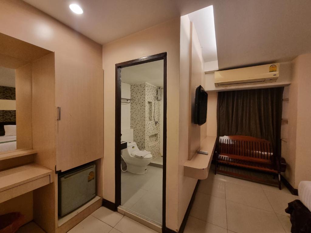 Cozi Inn Hotel photo 3