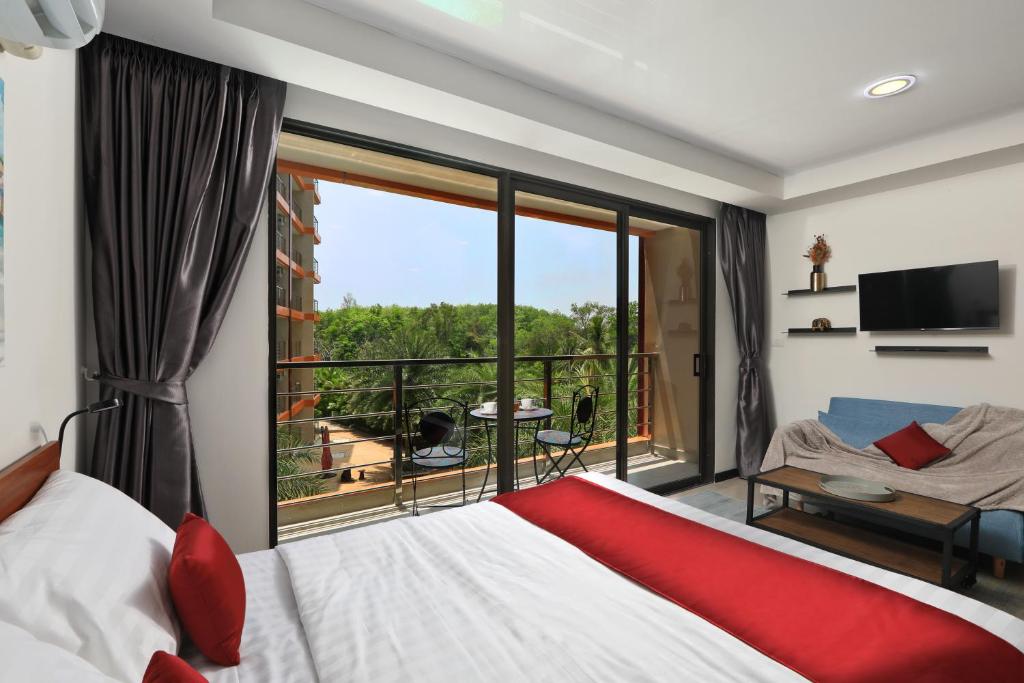 Studio 777 condo MaiKhao photo 2