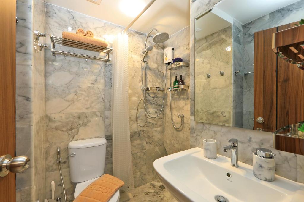 Studio 777 condo MaiKhao photo 3