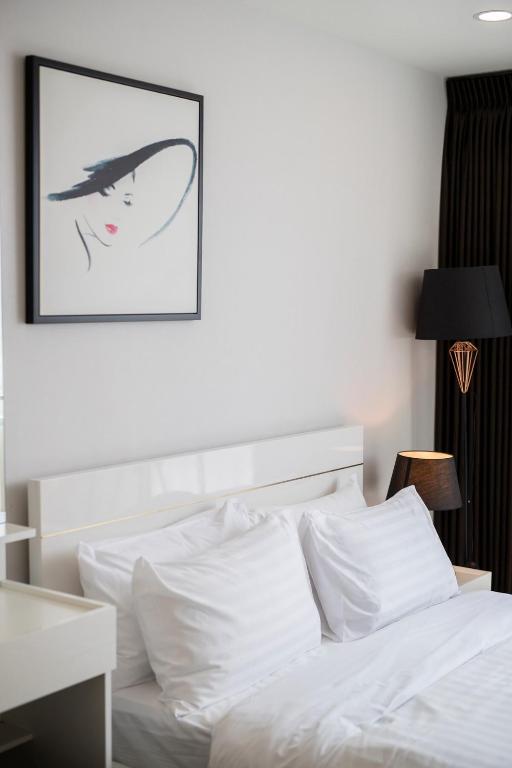 Modern Condo in Nimman P608 by Pimolplace — photo 1