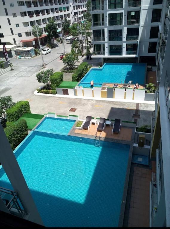 Neo2 condo 703 — photo 1