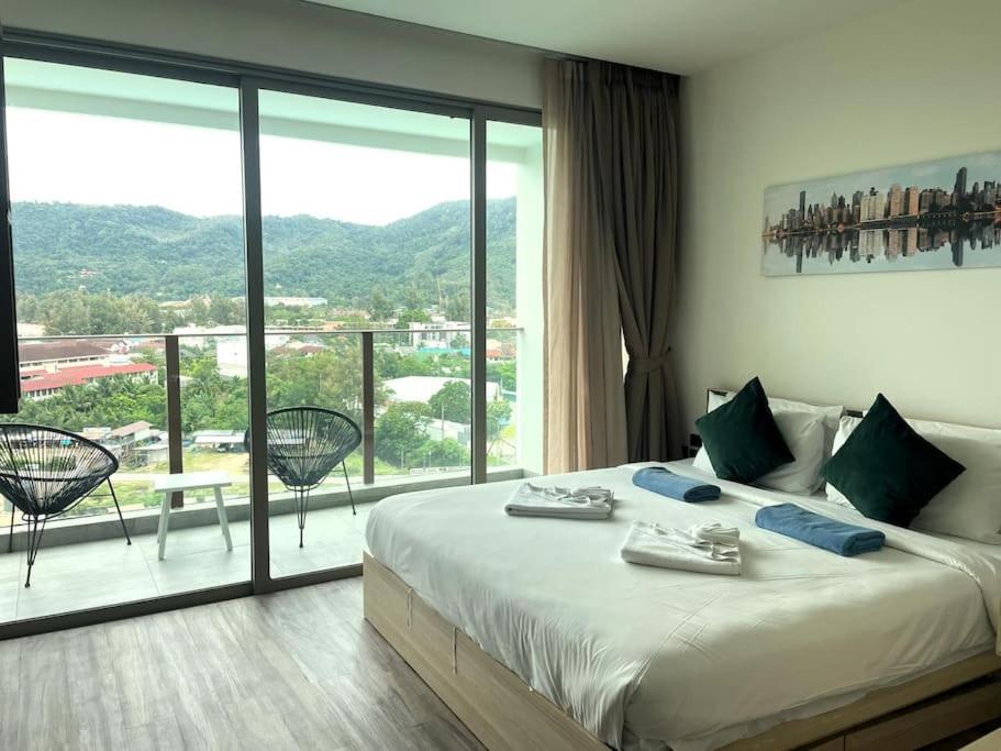 Sea view apartment at Oceana by Lofty photo 2