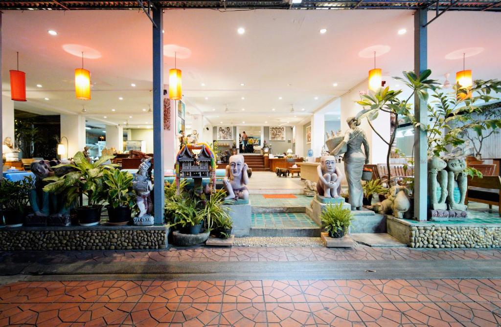 Wild Orchid Villa Bangkok photo 2