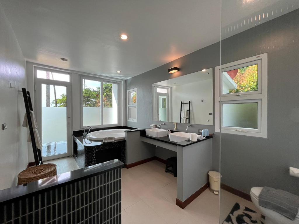 Krabi Beach House photo 3