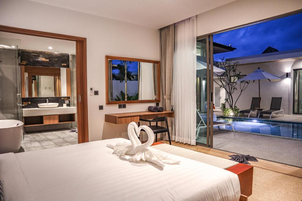 Shambhala grand villa by Cozy Lake photo 2