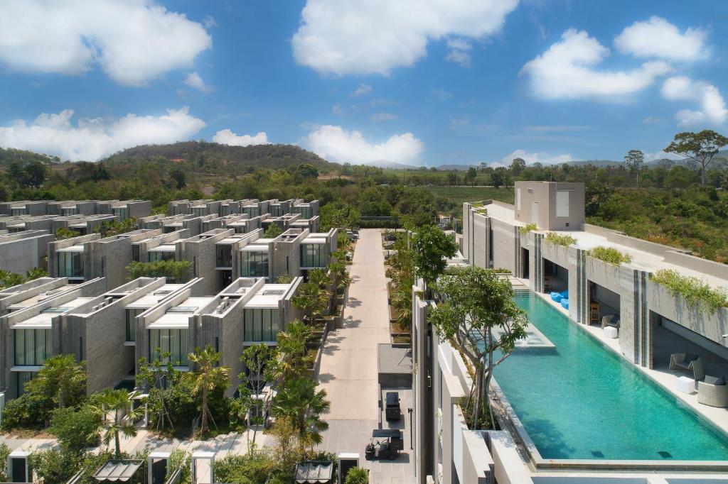 Oceanphere Pattaya Villa by Elite Suites — photo 1