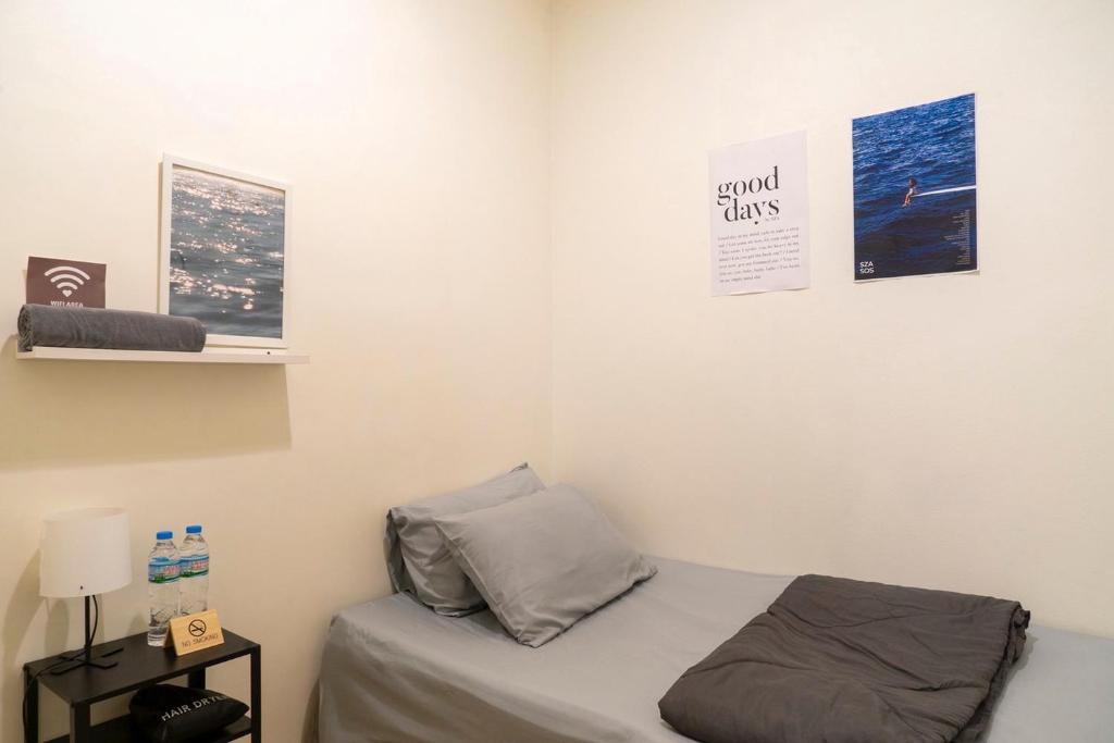 Round The Clock Hostel photo 2