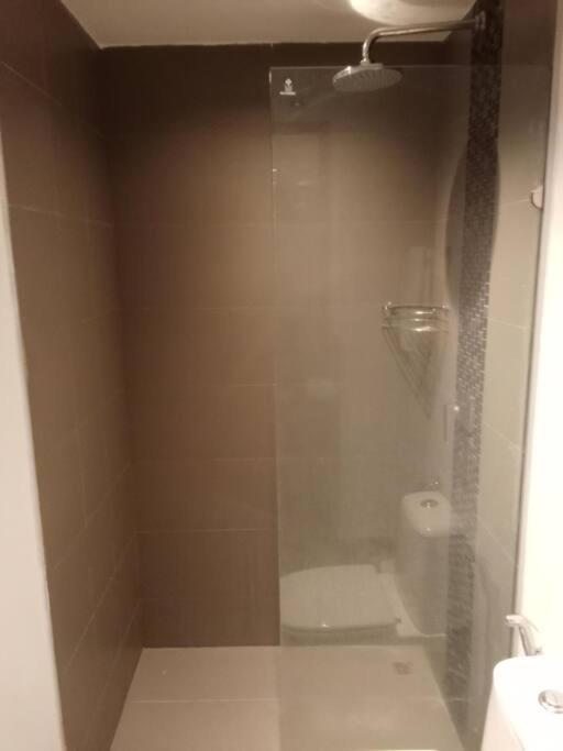 Bright & Breezy -1BR T1-211 photo 3