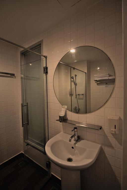 The Bedrooms Boutique Hotel Bangkok photo 3