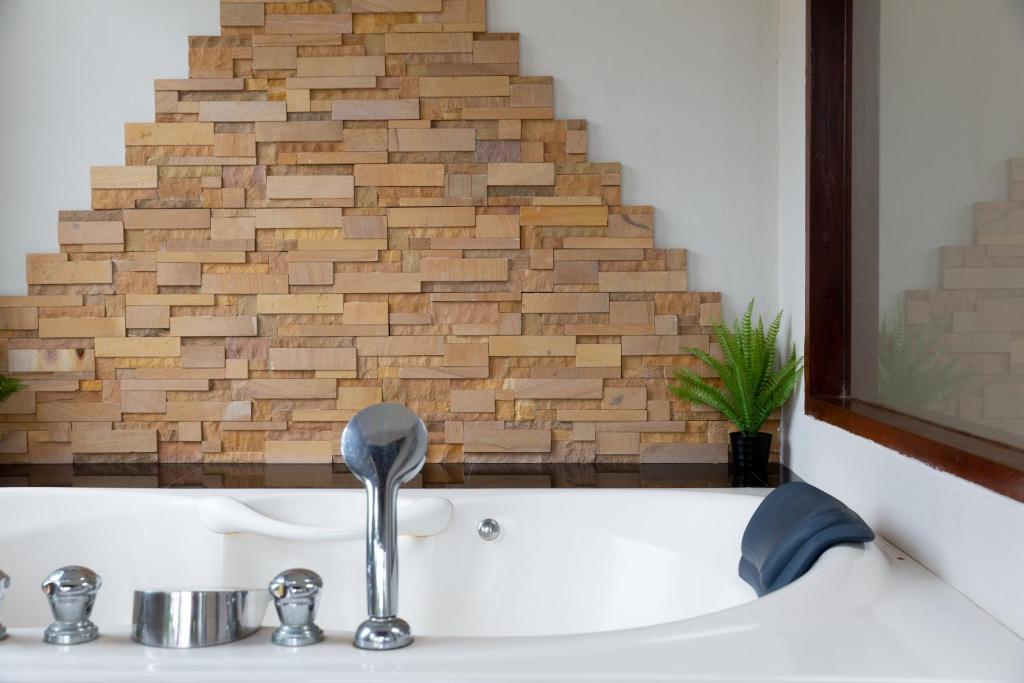 2 Secluded Villas Private Resort photo 2