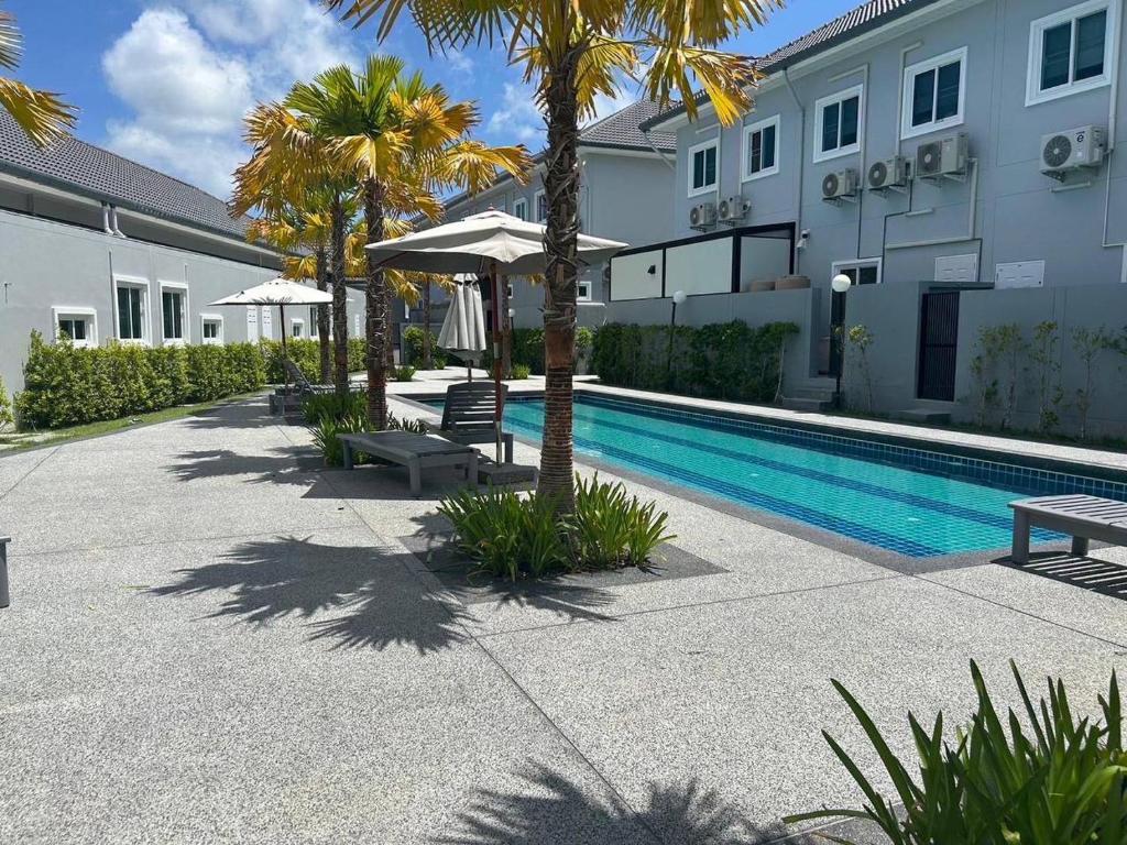 The Rich Villas Palai photo 3