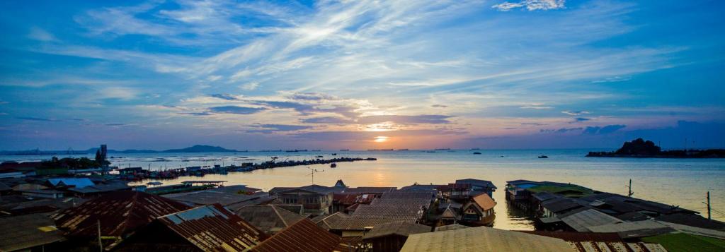 Seaview Sriracha Hotel photo 3