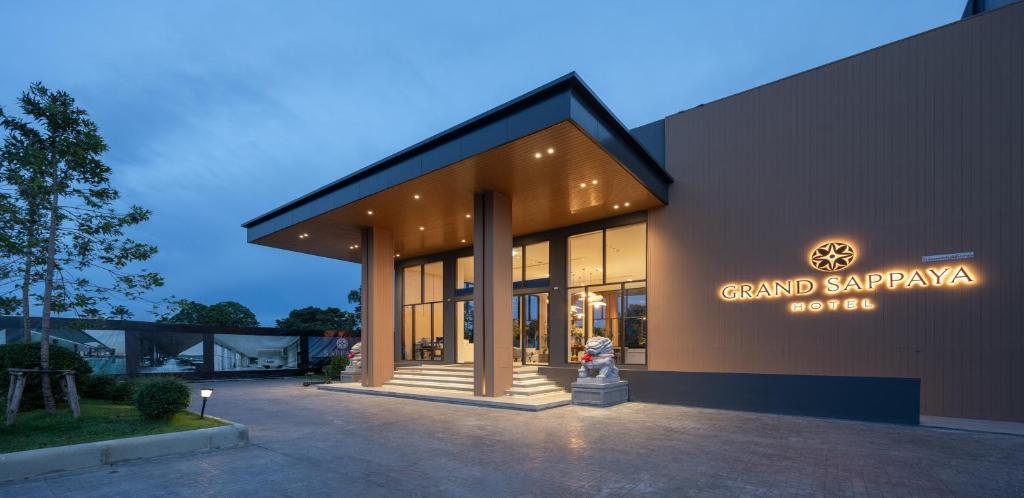 Grand Sappaya Hotel by Lotus Valley Golf — photo 1