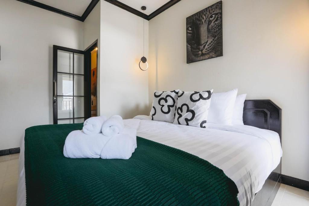 Wink City 1 Patong Beach 4bedrooms photo 2