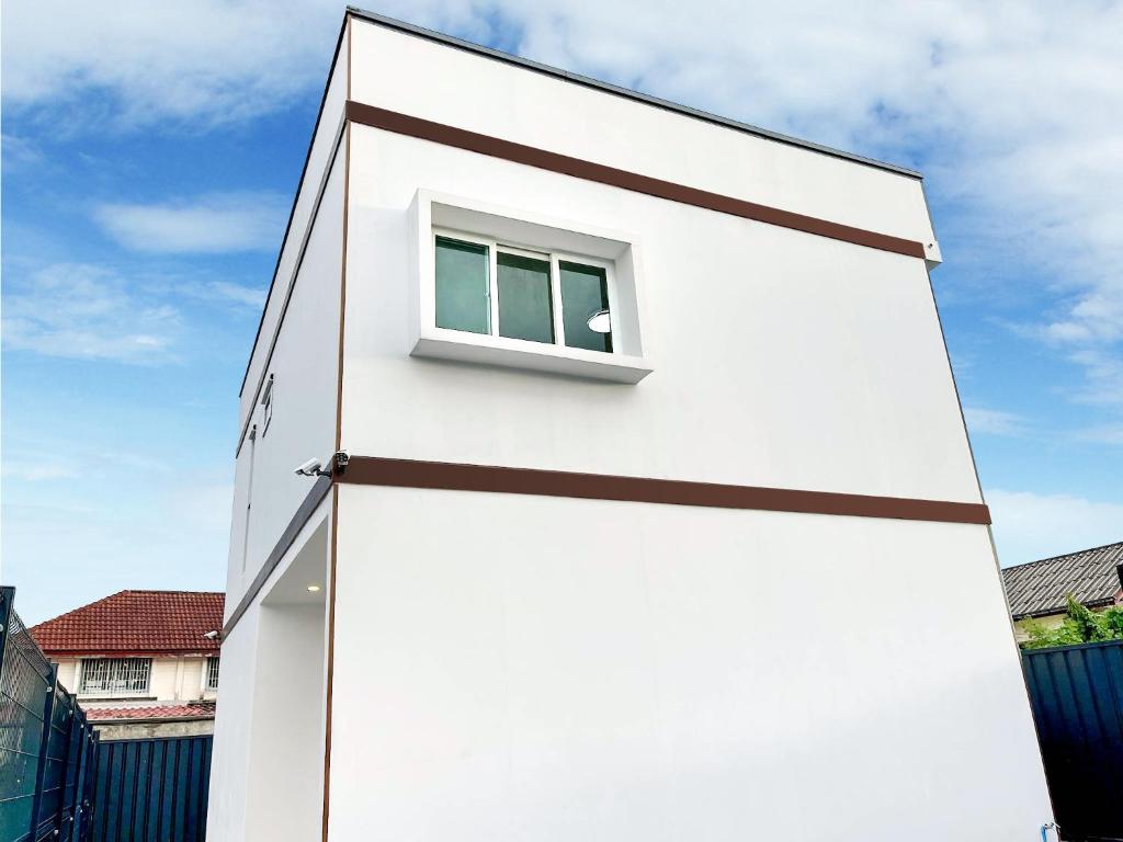 Booking.com: Hotels in Ban Tambon Bang Khae. Book your hotel now! — photo 1