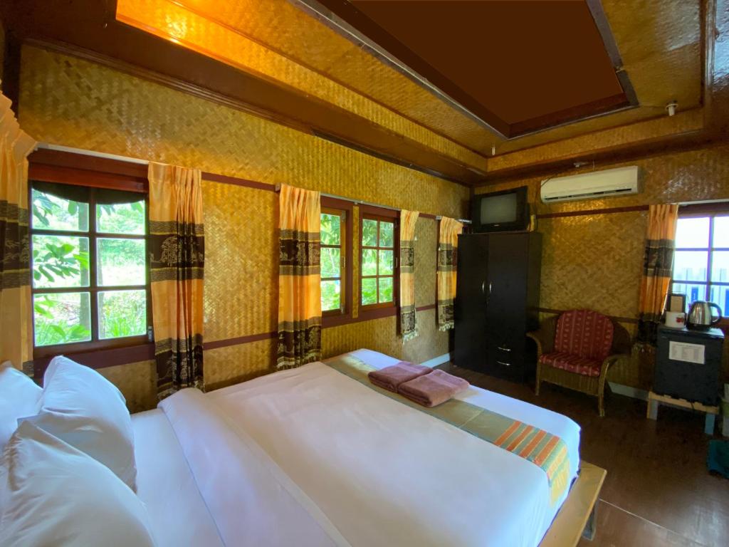 Everest Resort Samui - SHA Plus photo 2