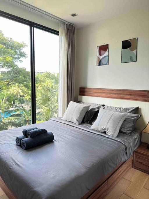 The Astra condo Deluxe Room photo 2