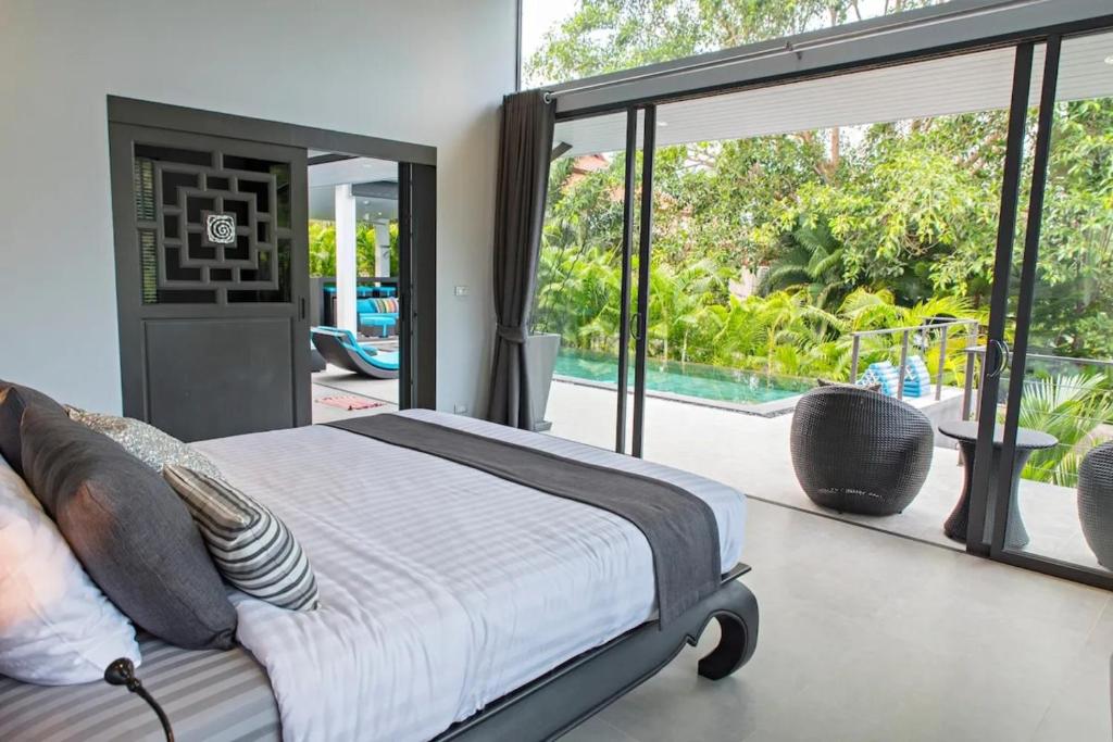 3Br Villa Yin Kuo Private Pool Walk to Beach photo 2