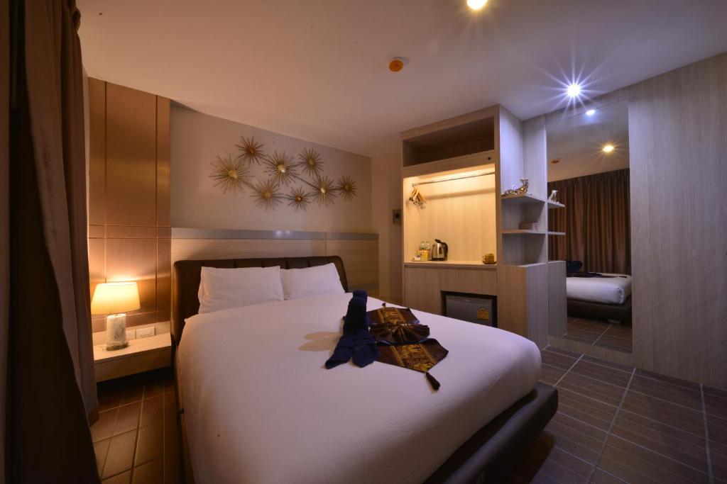 Sureena Hotel photo 2