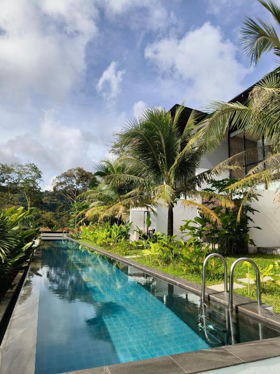 Sky Lofts Phuket 2 photo 3