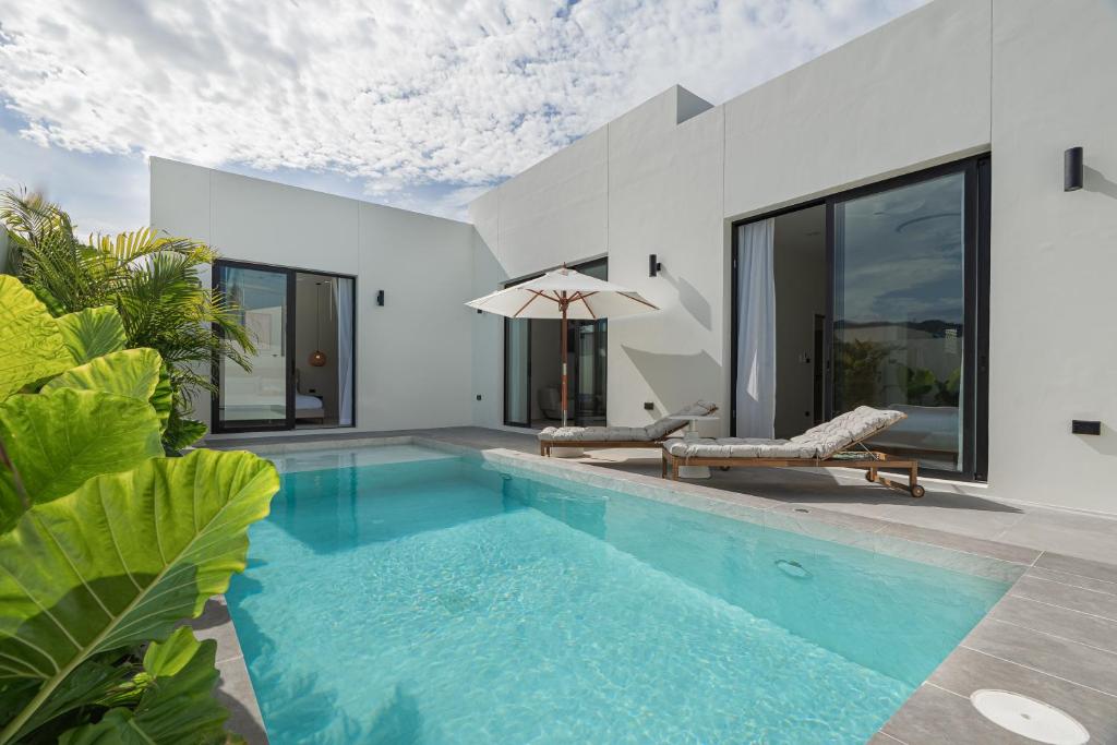 Staylar Pool Villas - Bangtao — photo 1