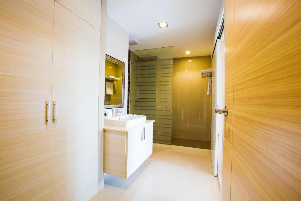 Romantic Khon Kaen Hotel photo 3