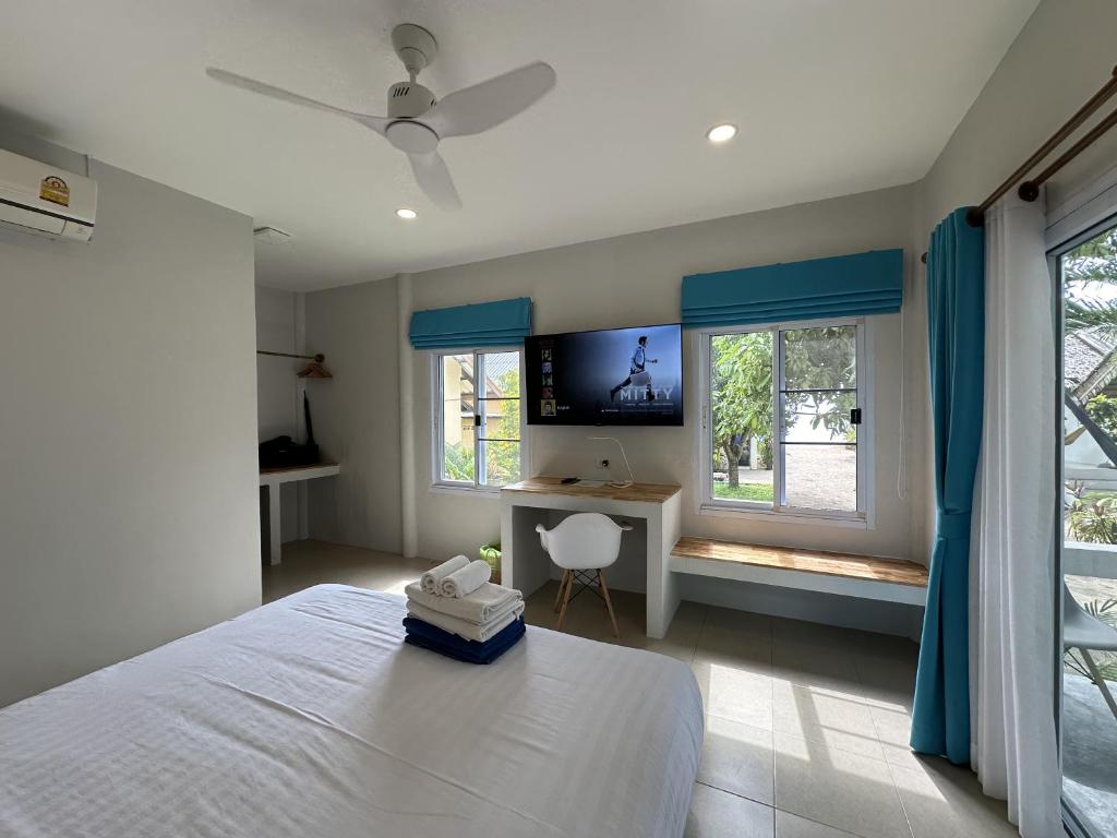 Sand Terrace Beach Bungalows photo 2