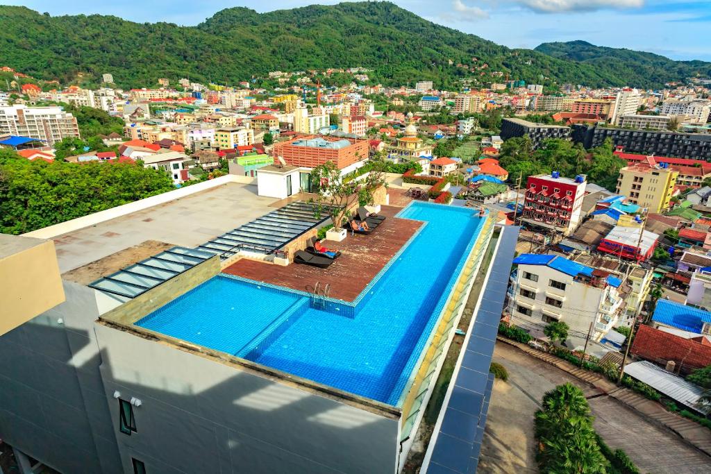 Apartments at The Bliss Condo by Lofty photo 2