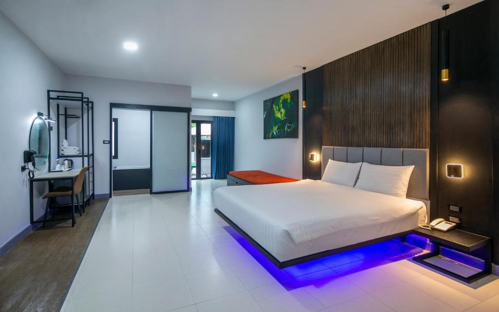 Tuana Hotels The Phulin Resort photo 3