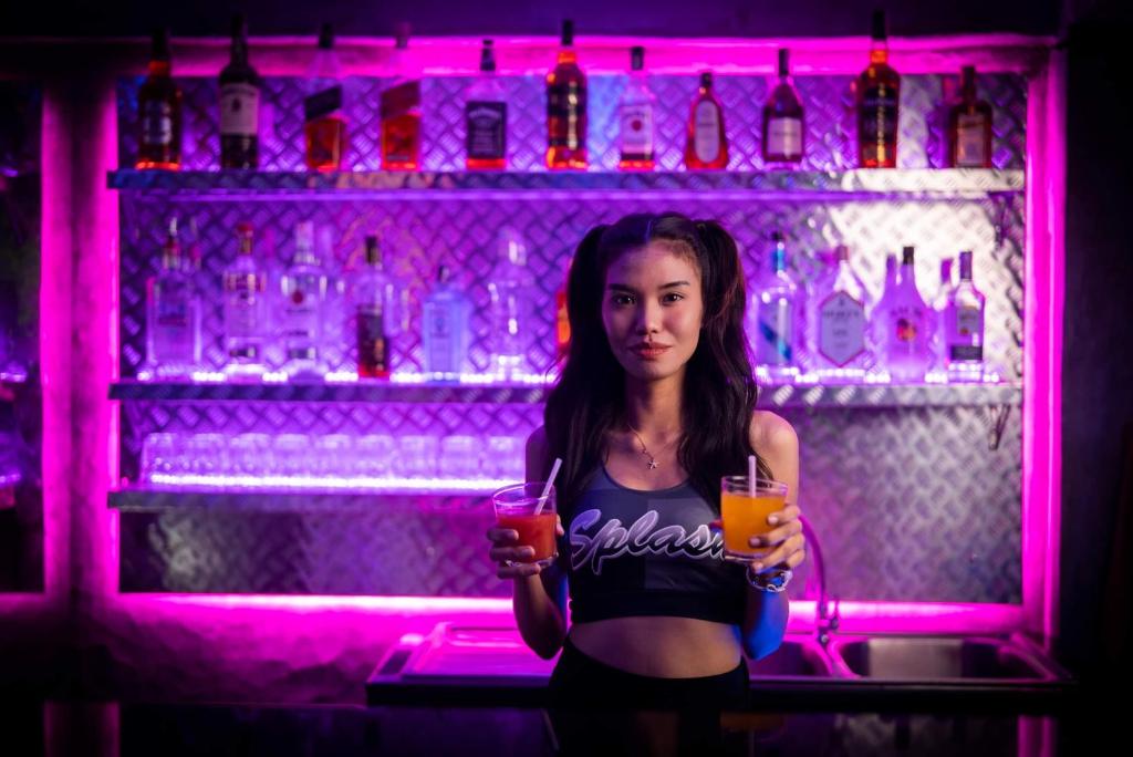 Splash Bar and Guesthouse photo 3