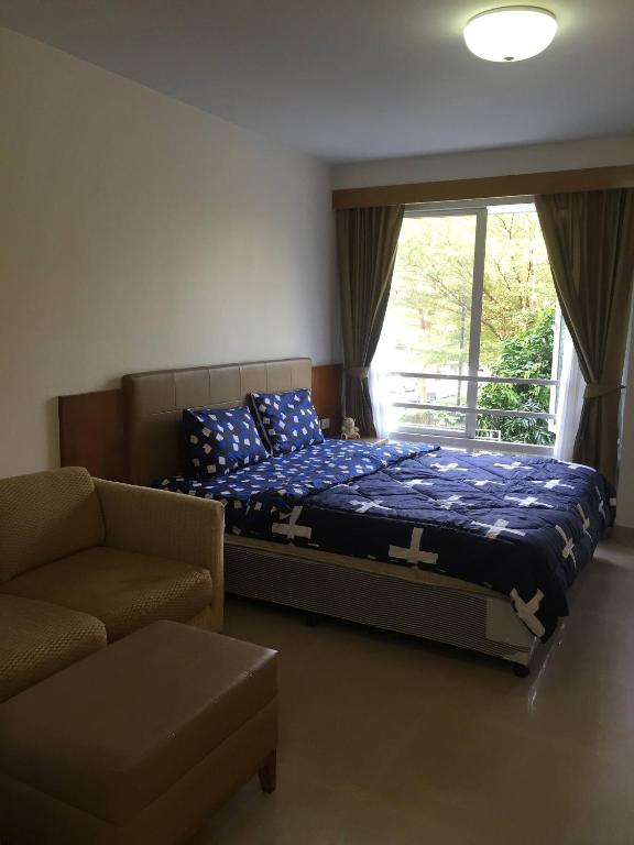 Savi Rooms Premium 1 Near Bkk Piyavet Hospital — photo 1