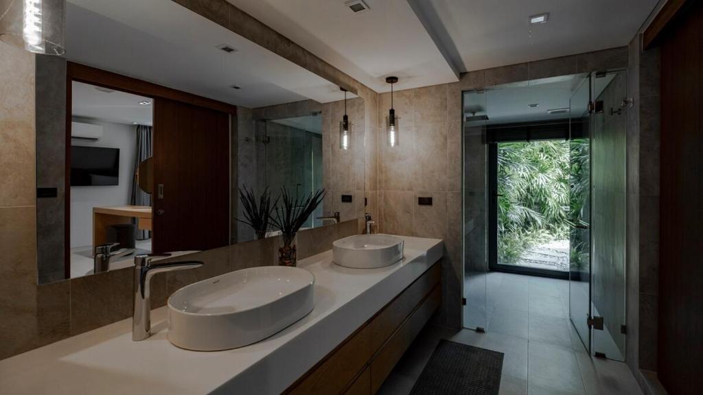 Luxury Modern Loft Villa Riverhouse photo 3