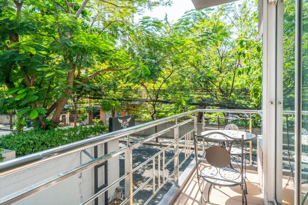 Story At Bangkok- 211 Studio with Balcony photo 2