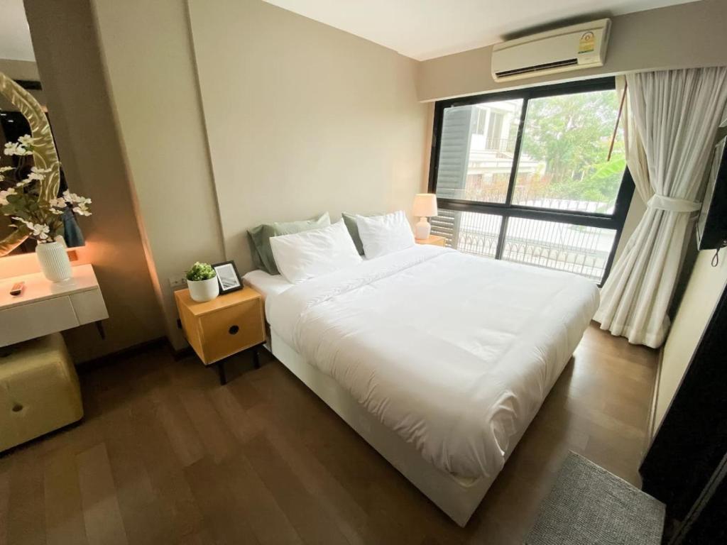 Tropical Paradise 1BR - Ultra Fast Wifi - Thong Lo photo 2