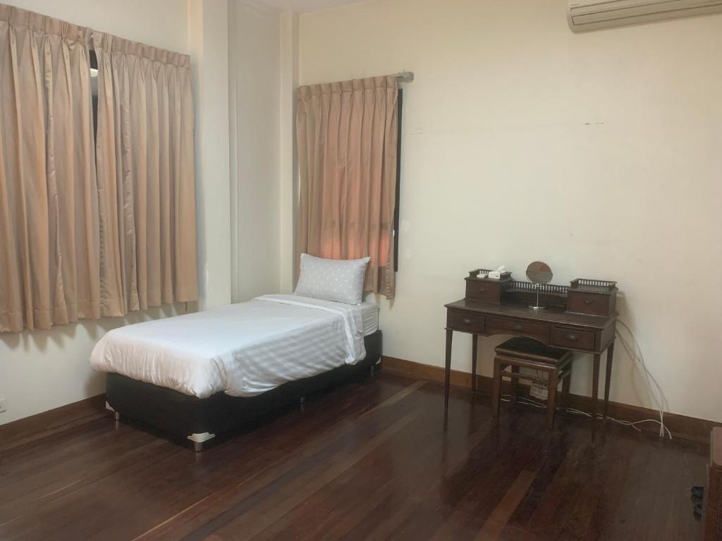 Tanwa Suite - MRT Ratchadapisek photo 2